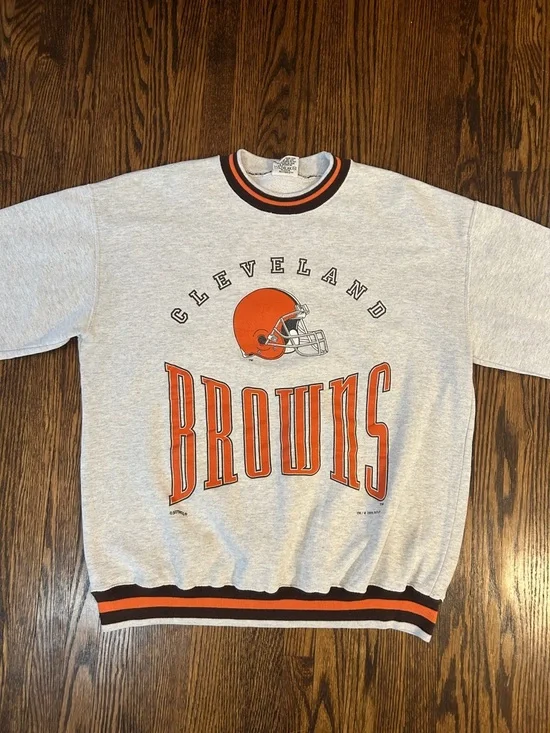 Vintage 90s Cleveland Browns Sweatshirt - Picture 5 of 10